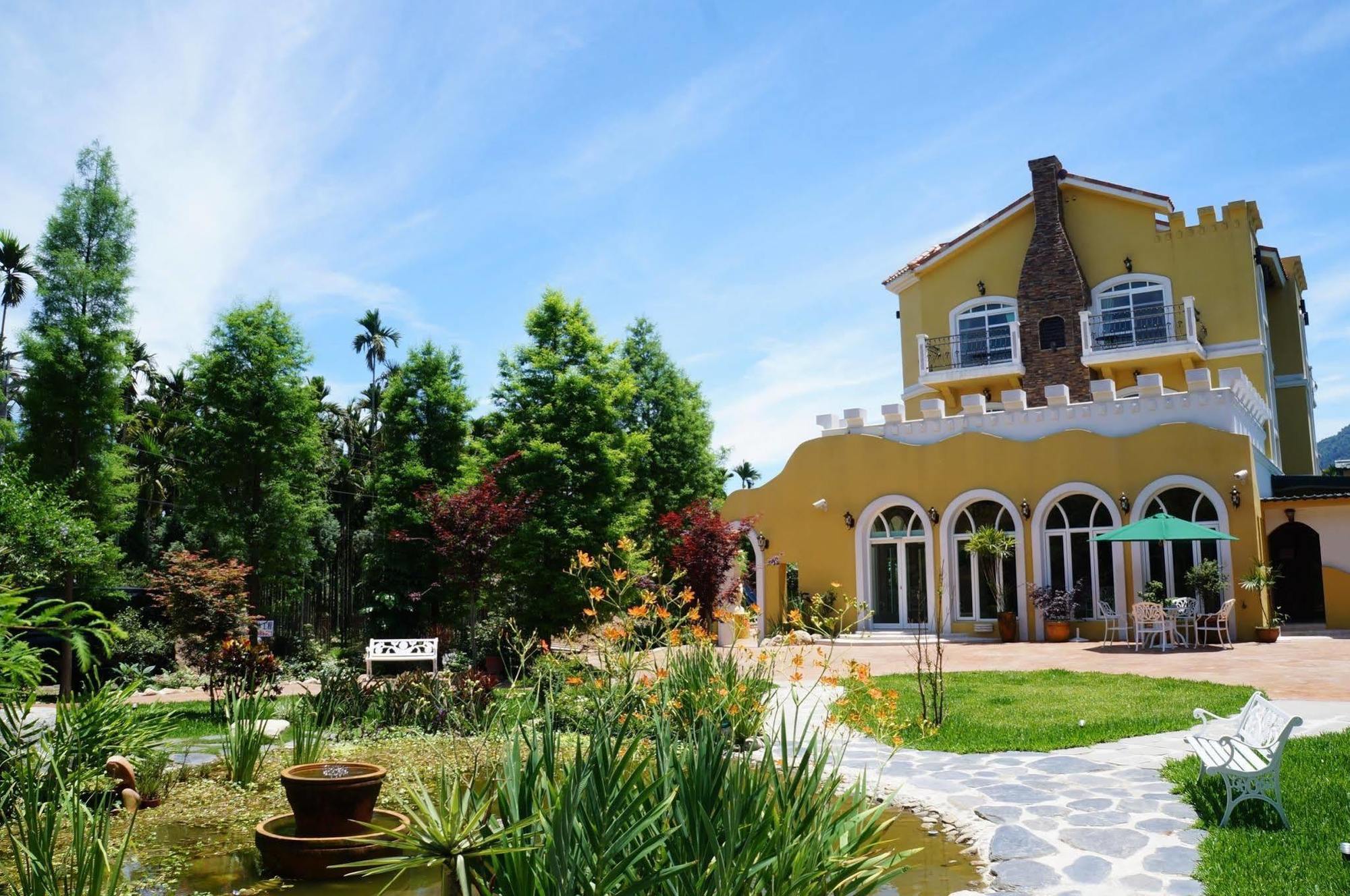 เซนต์พอล วิลลา Bed & Breakfast หยูฉี ภายนอก รูปภาพ